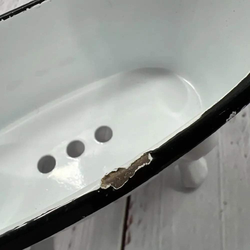 White Bathtub Enamelware Soap or Scrubby‎ Sponge Holder 5.5 Inches Farmhouse